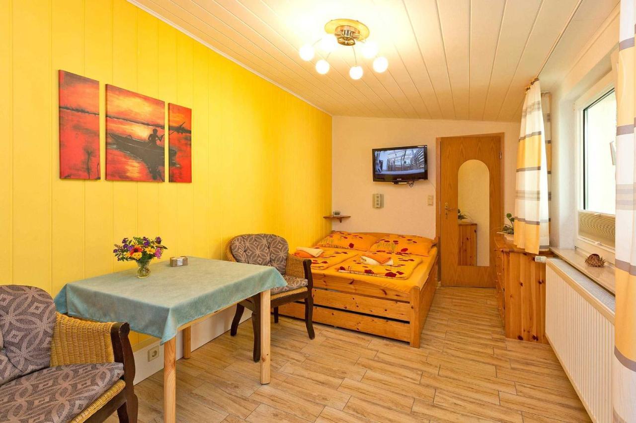 Ferienwohnung Waren See 5671 Phòng bức ảnh